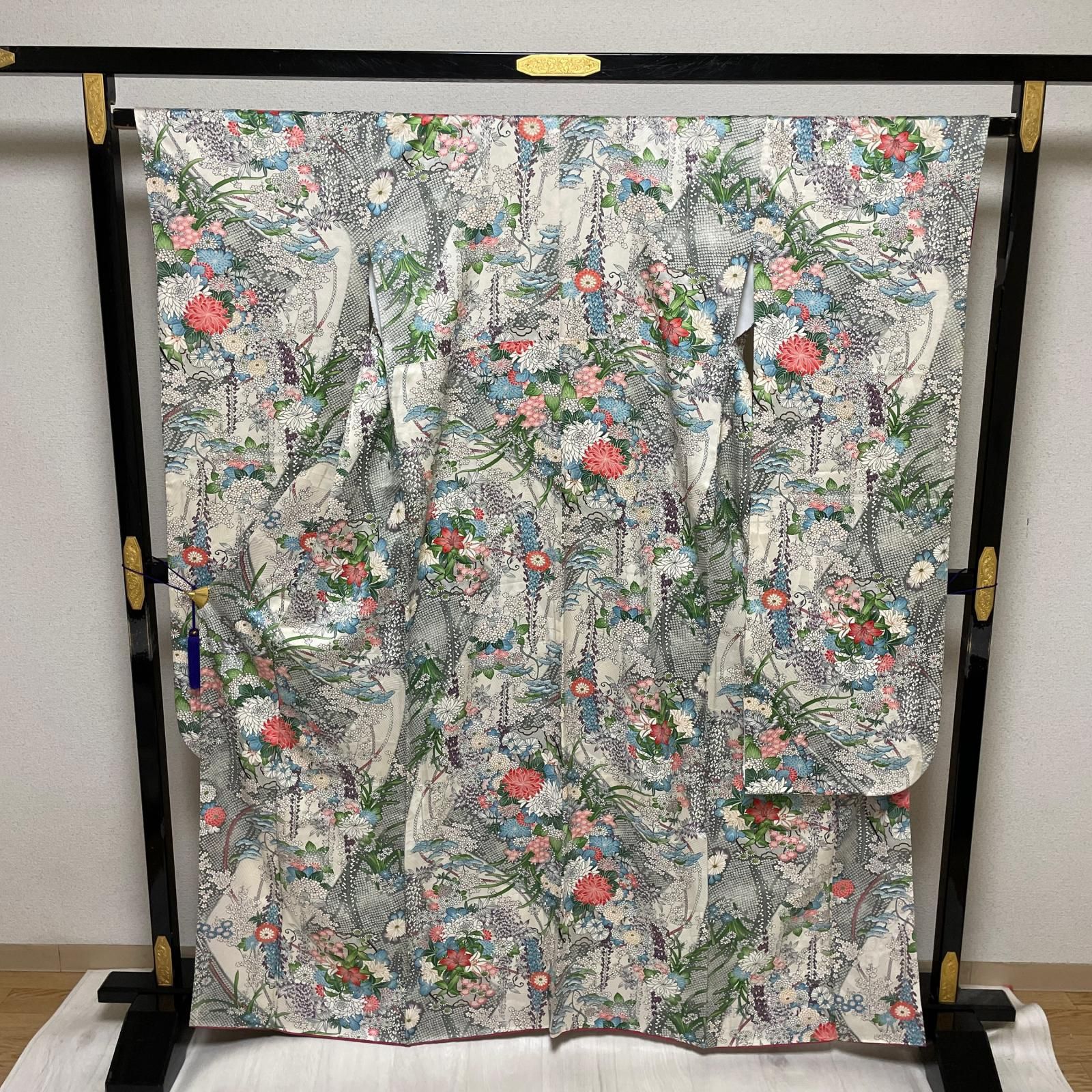 振袖 紫陽花や菊 美しい花模様 着物 正絹 X-6417
