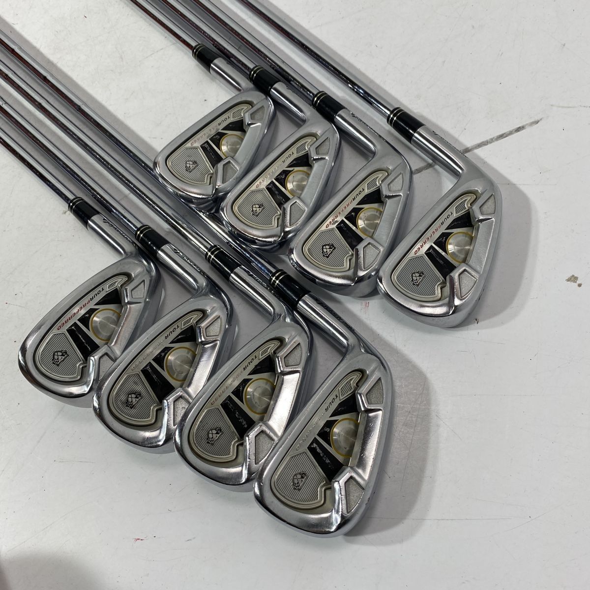 レフティー テーラーメイド TaylorMade TOUR PREFERRED アイアン８本セット 男性左利きスチールBBL0617/大5245
