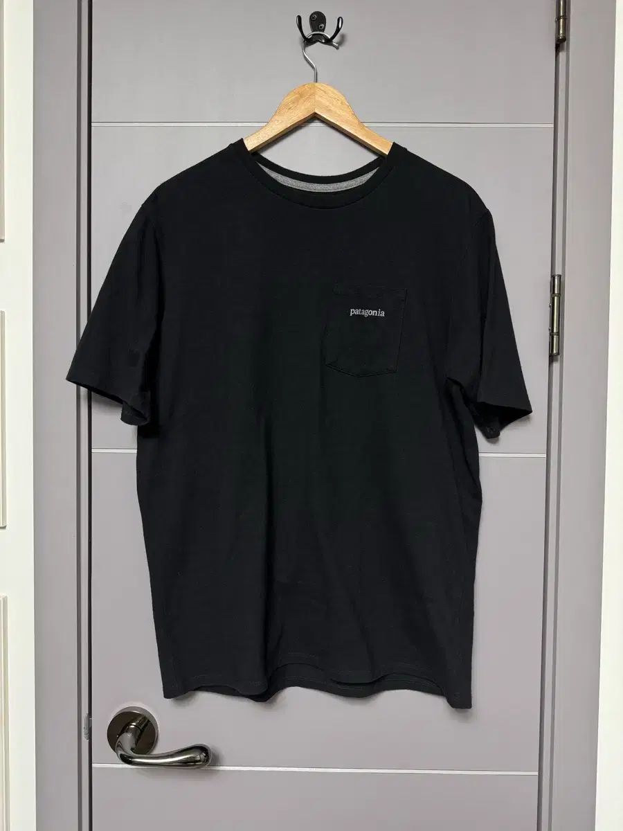 パタゴニア Responsibili-T m ブラック ほぼ新品