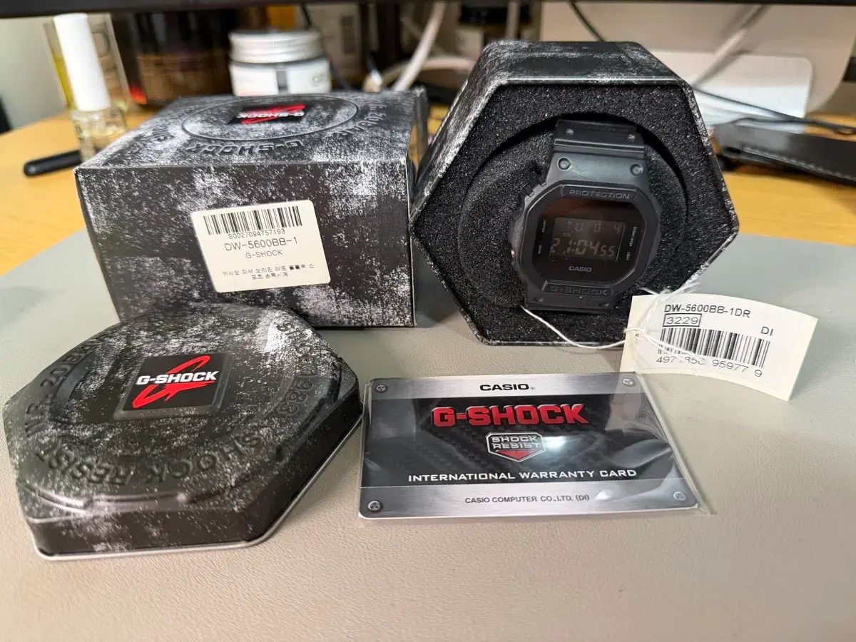 CASIO G-SHOCK DW-5600BB-1DR ブラック 腕時計 7,099円