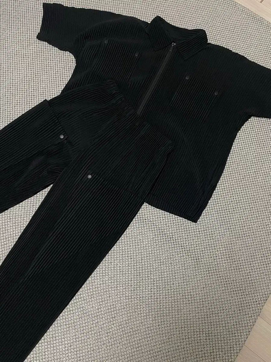 百貨店購入) HOMME PLISSÉ ISSEY MIYAKE フリップ セットアップ