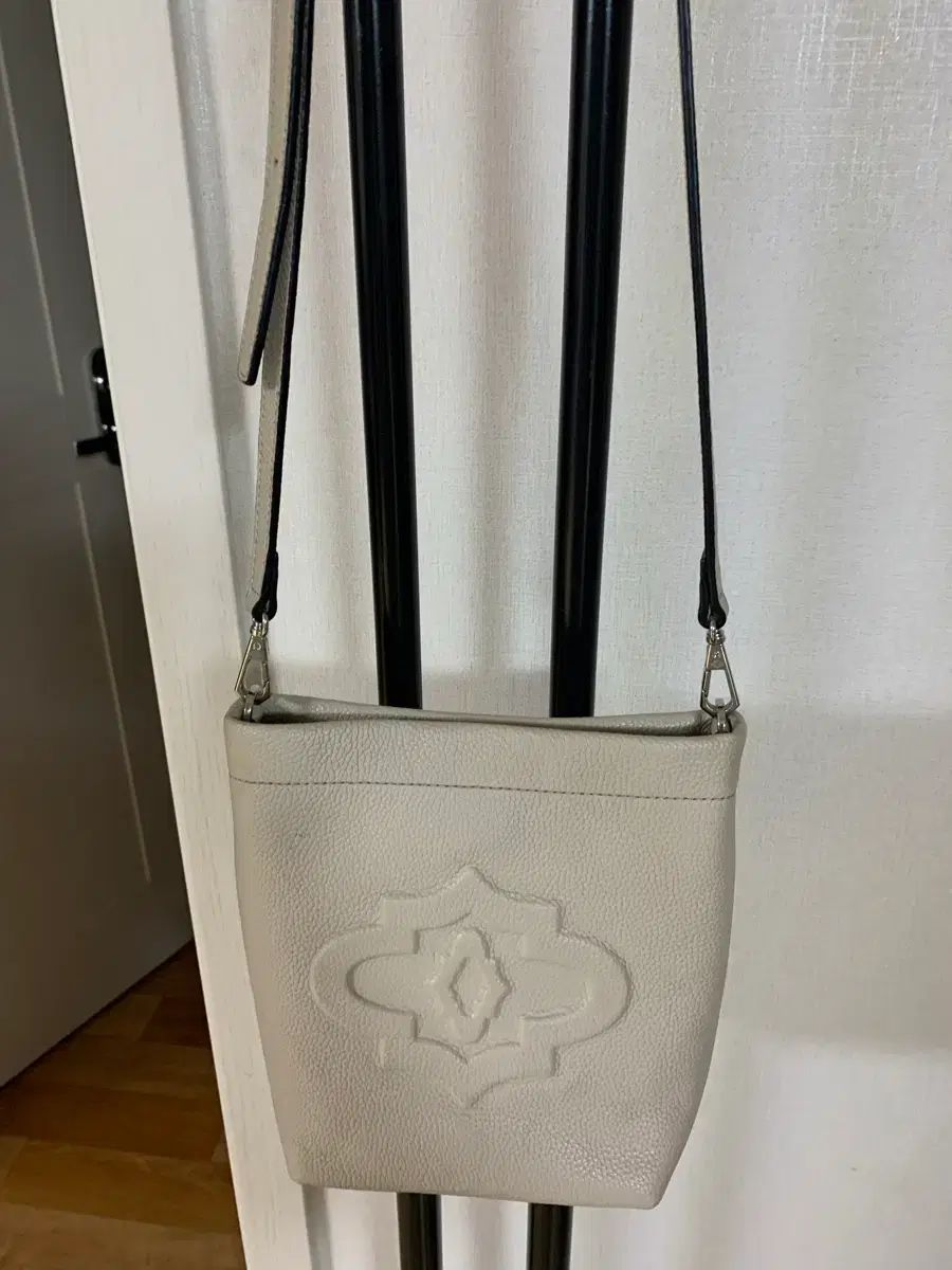orYANY ベージュ バケットバッグ 6,124円