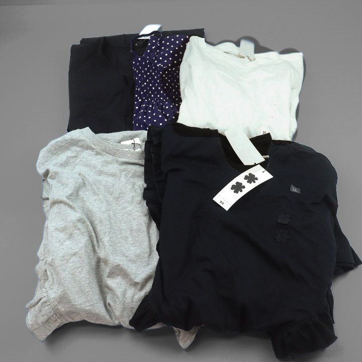 ユニクロ ワンピースなど 5点セット 未使用 大きいサイズ トップス まとめて 大量 レディース XLサイズ UNIQLO