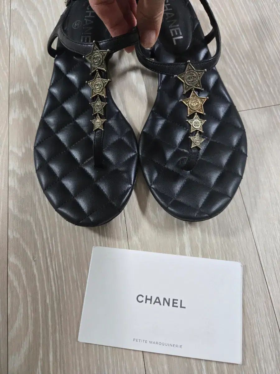 CHANEL シャネル サンダル 37サイズ (240) 程度 40,343円