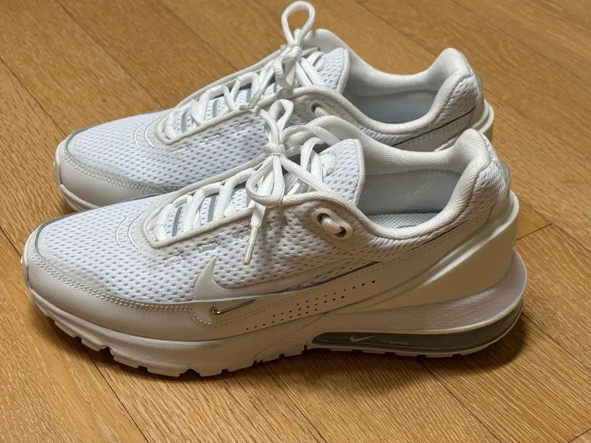 ナイキ エアマックス パール 250 新品