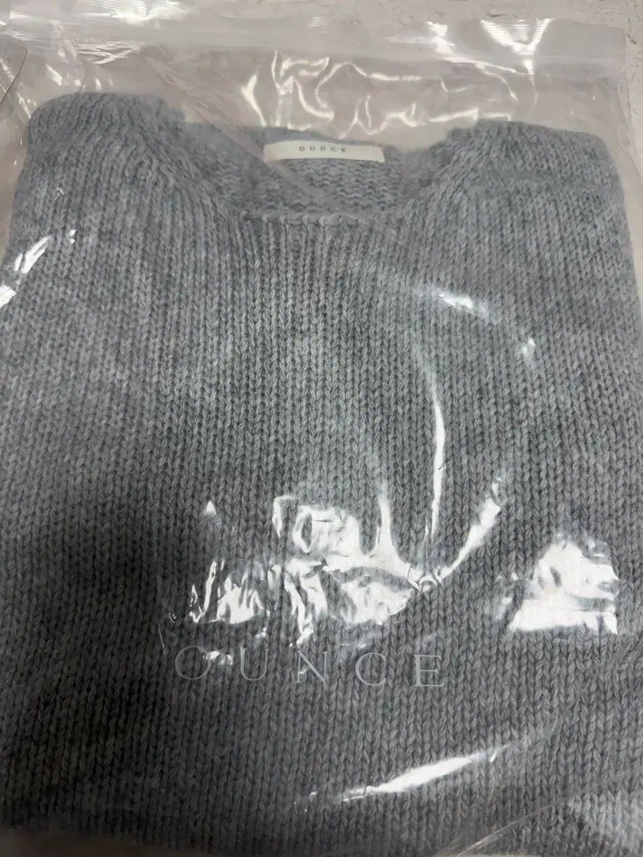単 ノア ワイド ニット