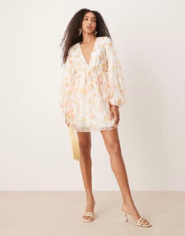 ジーナトリコ レディース トップス ワンピース Vネック プリント ミニ Gina Tricot long sleeve Vneck mini dress in watercolor multi pr