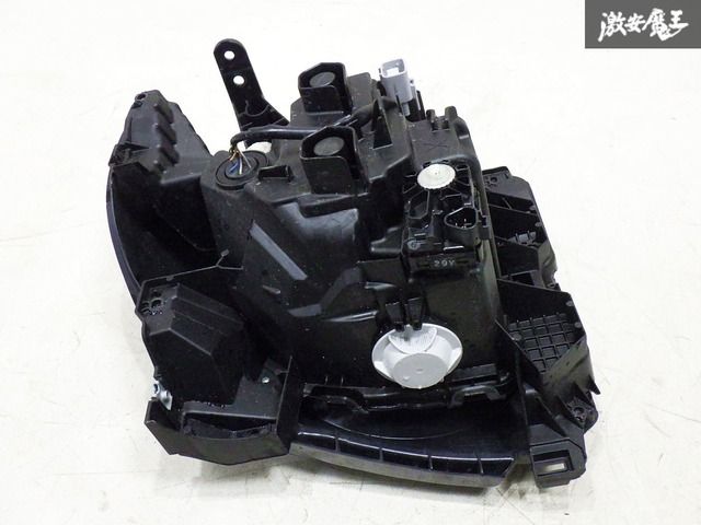 車 【インボイス対応！】スズキ純正 MK53S スペーシアギア LED ヘッド