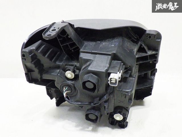 車 【インボイス対応！】スズキ純正 MK53S スペーシアギア LED ヘッド