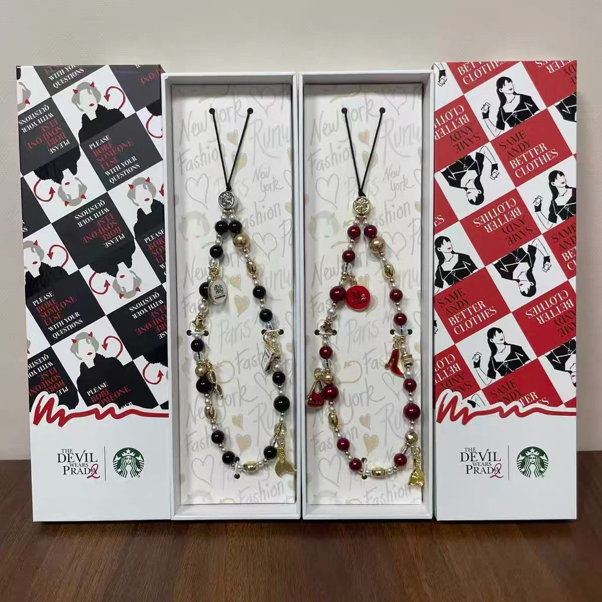 Starbucks × プラダを着た悪魔2 THE DEVIL WEARS PRADA 2