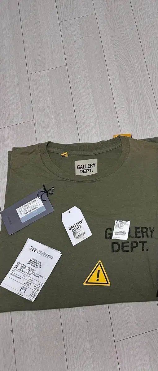GALLERY DEPT.(ギャラリーデプト) 26ss カーキ 半袖Tシャツ サイズ L 出品