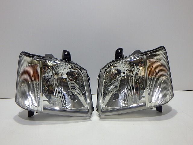 ワゴンR　ヘッドライト　左右　ハロゲン　MC21S　MC22S　後期　100-32679　コーティング　美品　260803043
