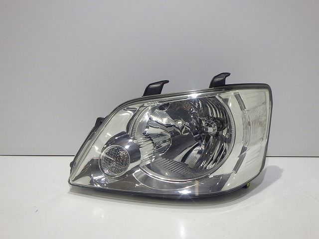 ノア　左ヘッドライト　ハロゲン　AZR60/65　前期　28-150　A1　81170-28630　コーティング　綺麗　260731240 7,029円