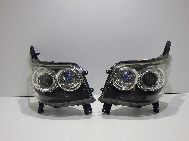 ムーヴカスタム　ヘッドライト　左右　HID　L175S　L185S　前期　100-5186７　レベ付　コーティング　綺麗　260731244 16,725円