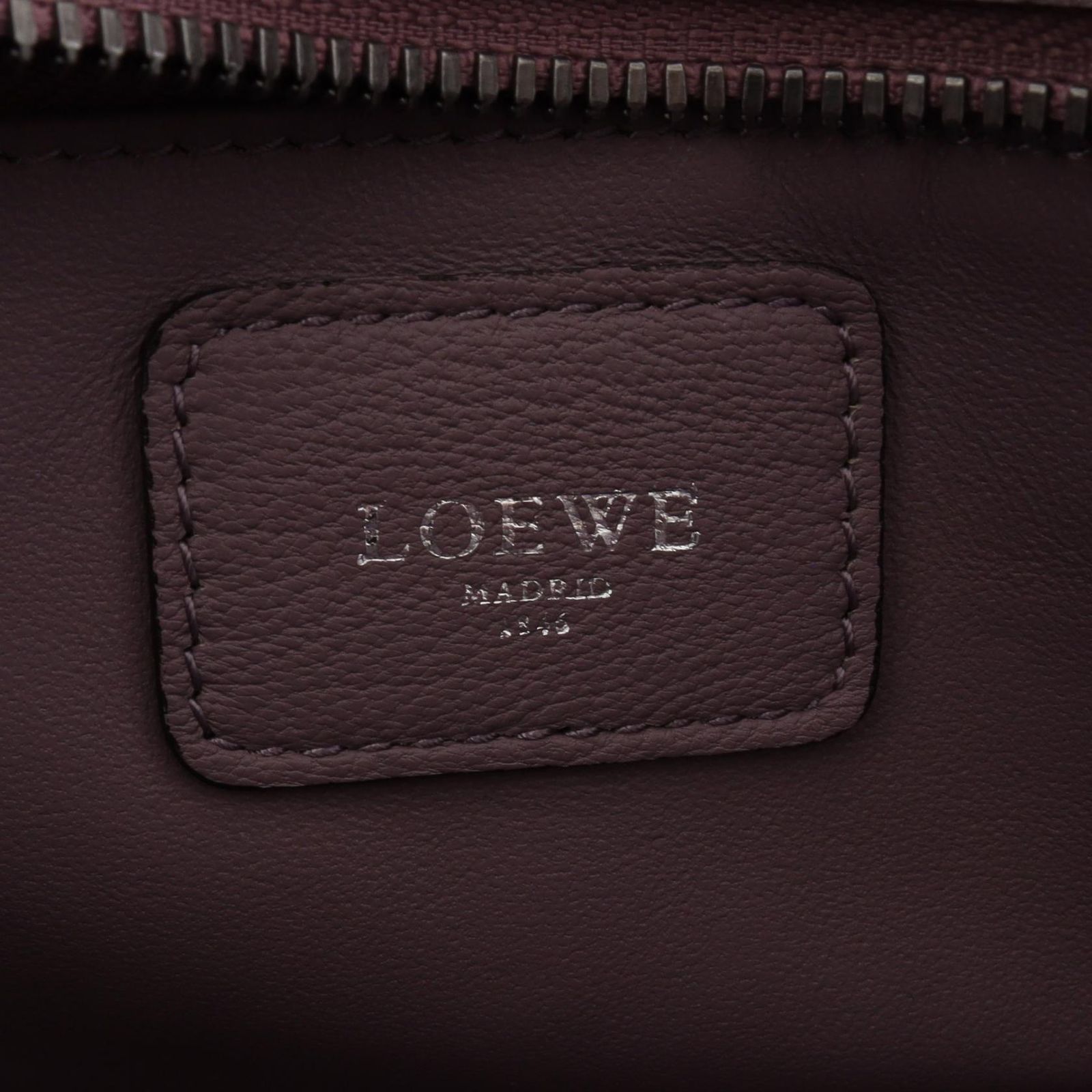 ロエベ LOEWE ハンドバッグ アマソナ36 パープル/ピンク レザー アマソナ 36 レディース Used B