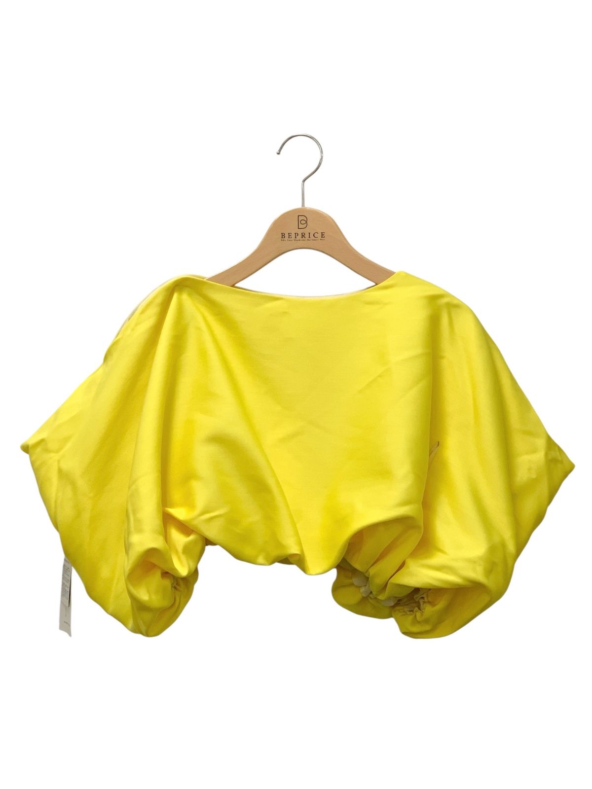 ナディア cloudy cape N0445 プルオーバー F イエロー クロップド 22AW ITZ8N4DY4W70 6,915円