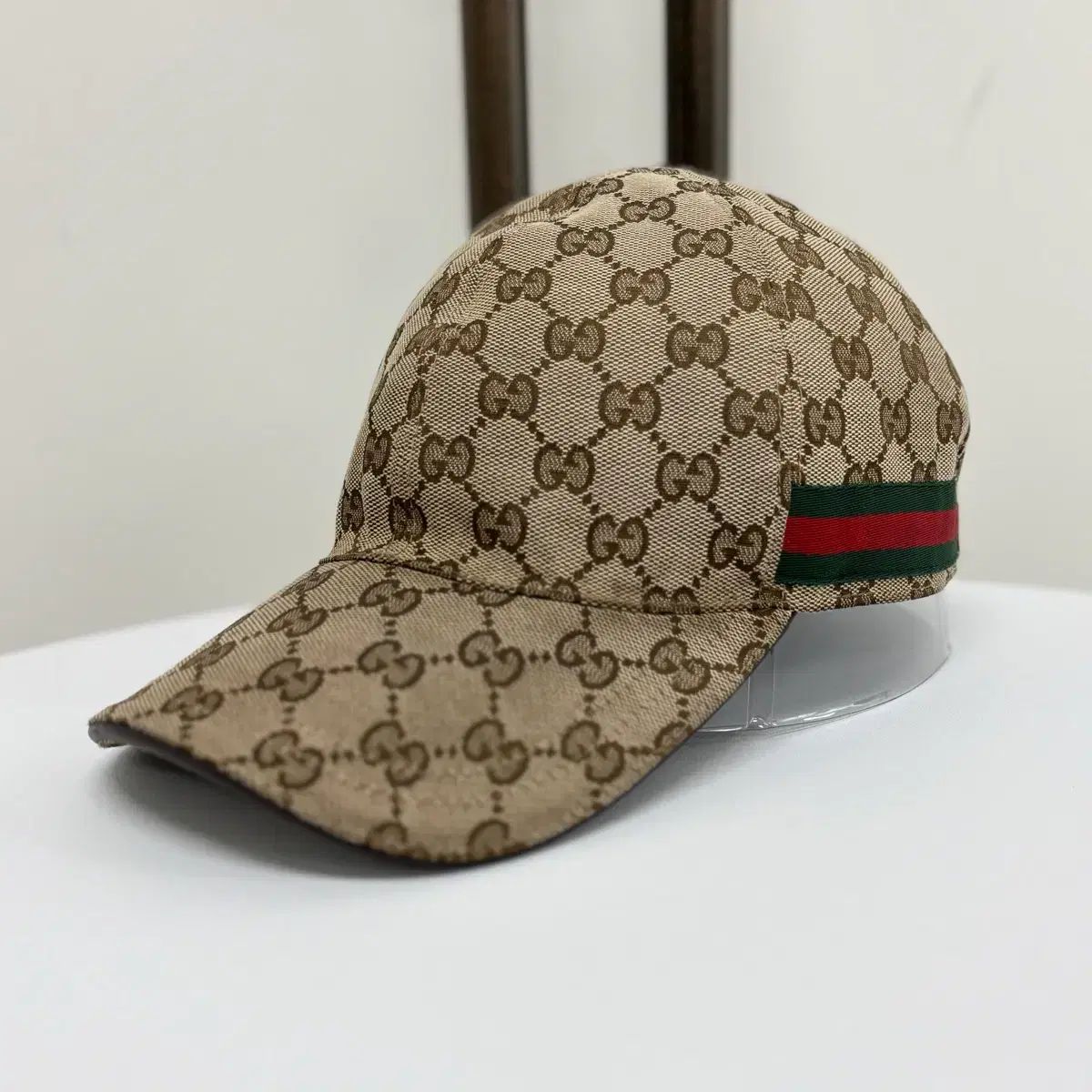 L グッチ GG ベースボールキャップ