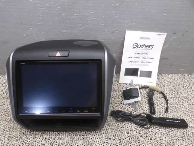 9953　フリード　GB8　Gathers/ギャザズ　VXM-175VFNi　メモリーナビ　2017年　パネル付
