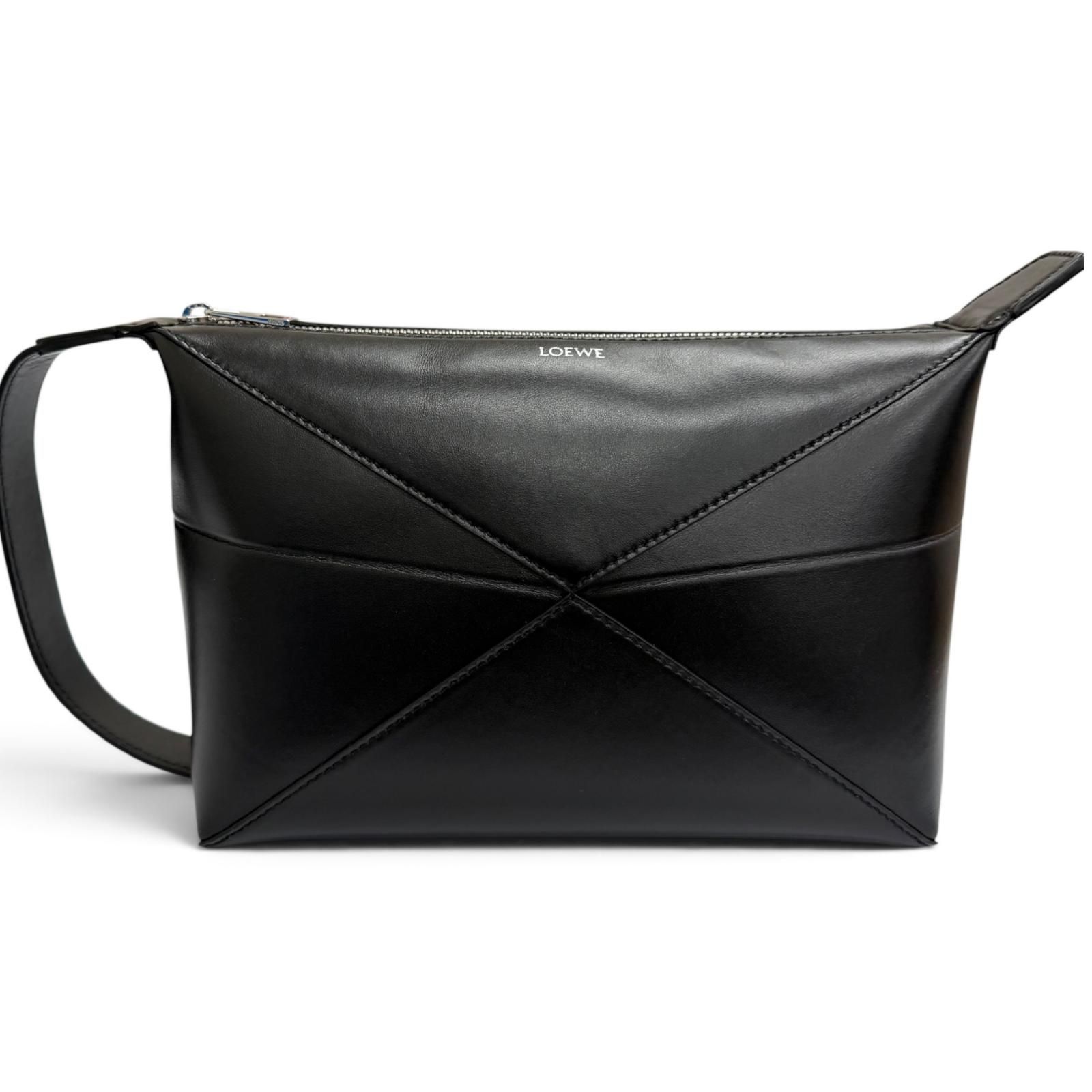 極美品□LOEWE ロエベ C510WBPX01 PUZZLE FOLD パズルフォルド シャイニーナパカーフ ウォッシュバッグ クラッチバッグ ブラック メンズ
