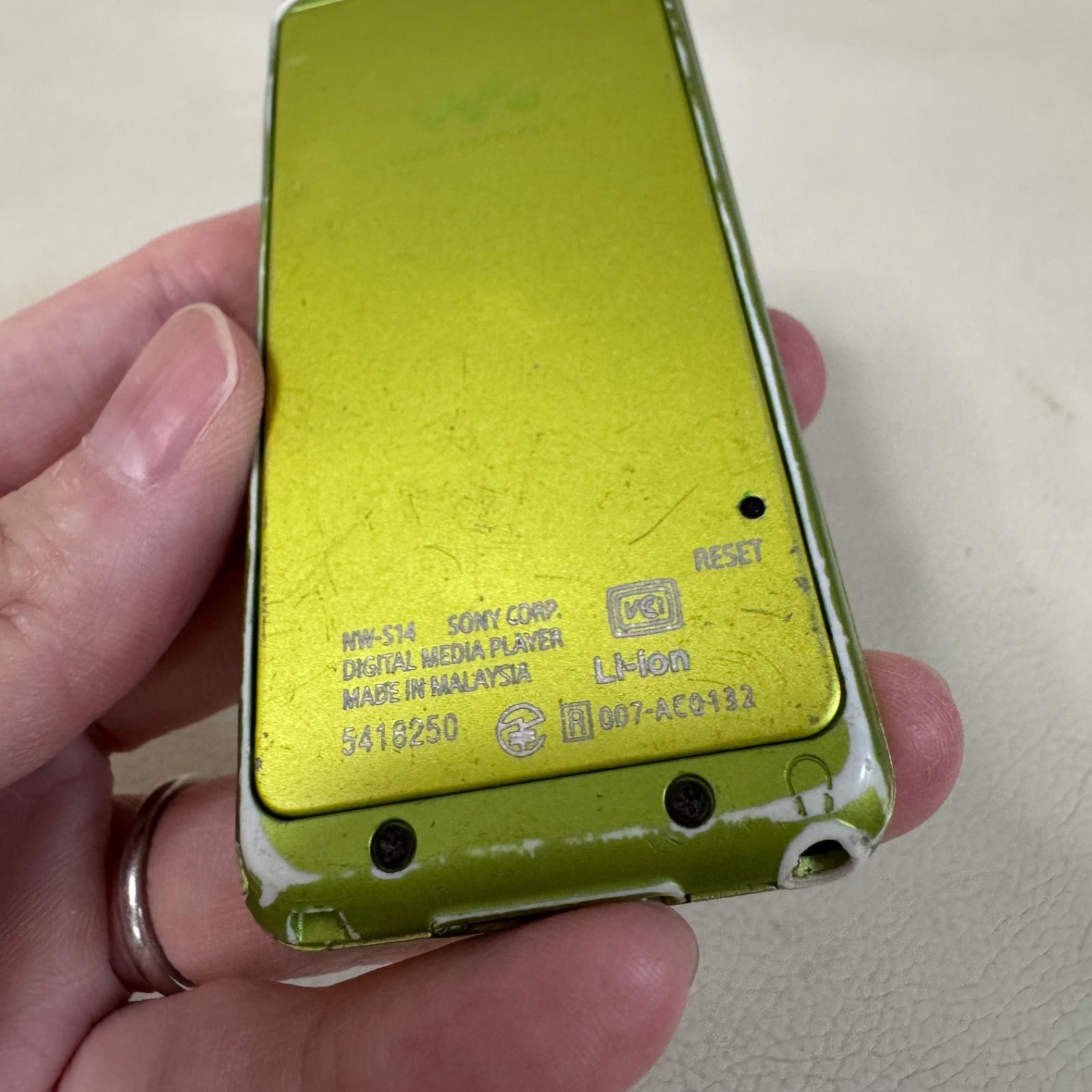 SONY ソニー デジタルメディアプレーヤー ウォークマン NW-S14 8GB