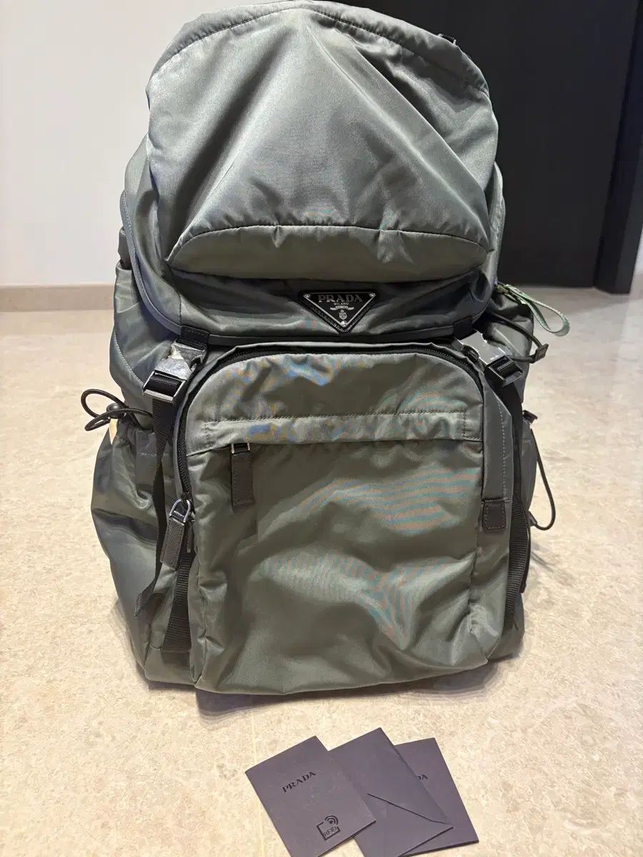 PRADA プラダ バックパック