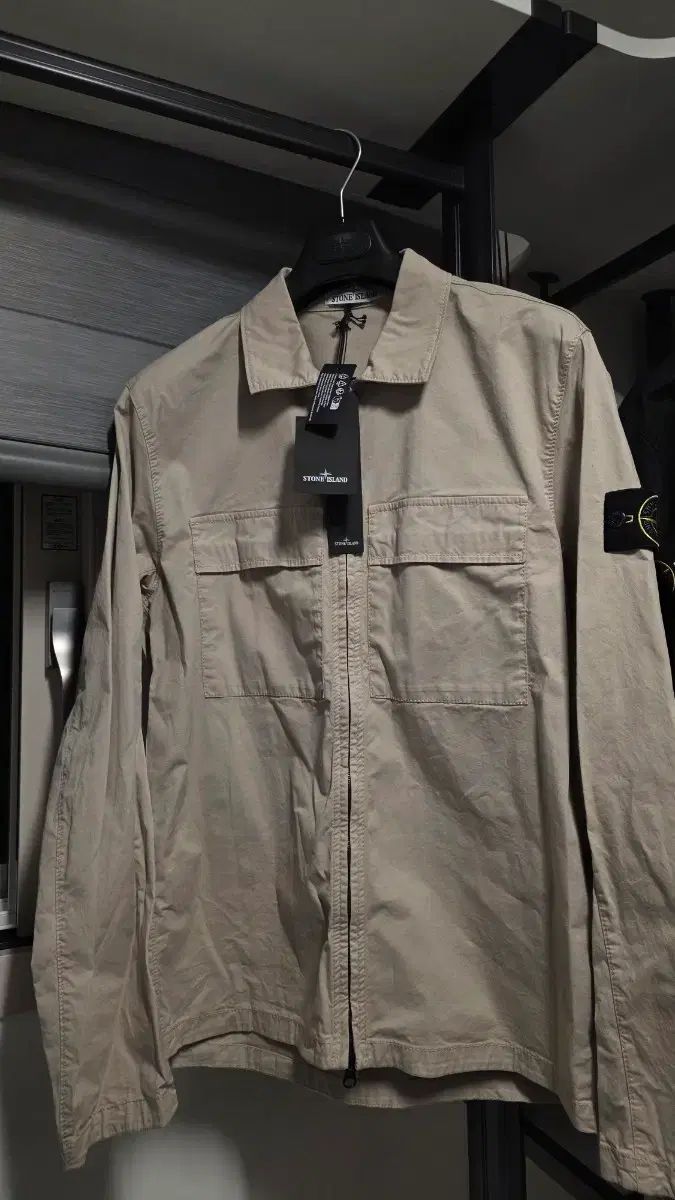 STONE ISLAND オーバーサイズシャツ ベージュ 韓国版 L 新品