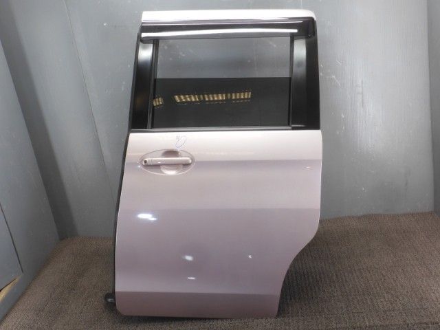 9956　スペーシア　MK32S　スライドドア左　リアドア左　リヤドア左　ZJG　（H2-5） 11,000円