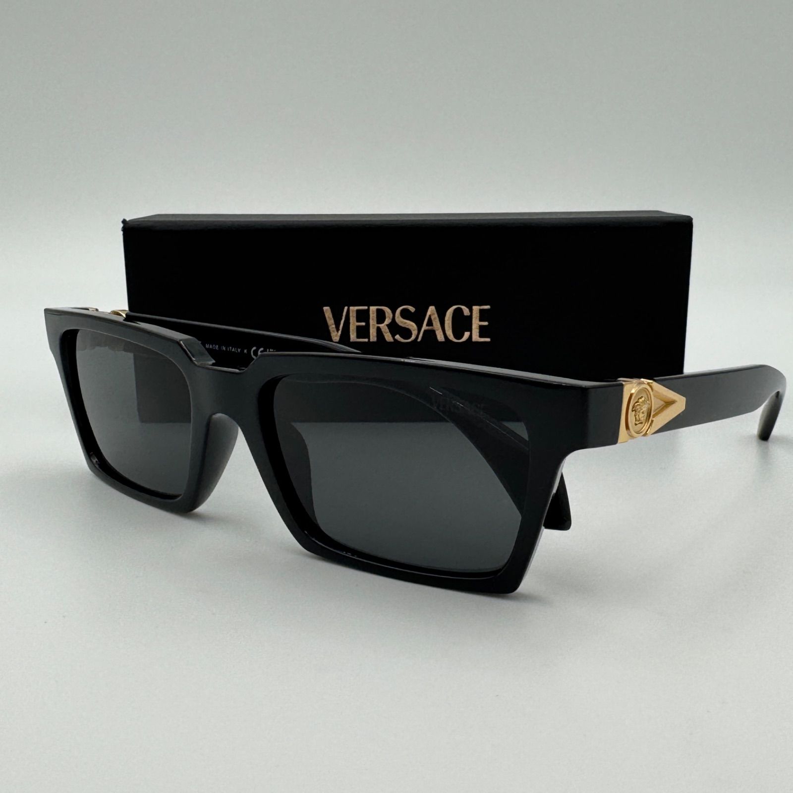 【VERSACE】ヴェルサーチ サングラス VE4490U GB1/87 ブラック メデューサ スクエア UVカット メンズ イタリア製 箱付 美品
