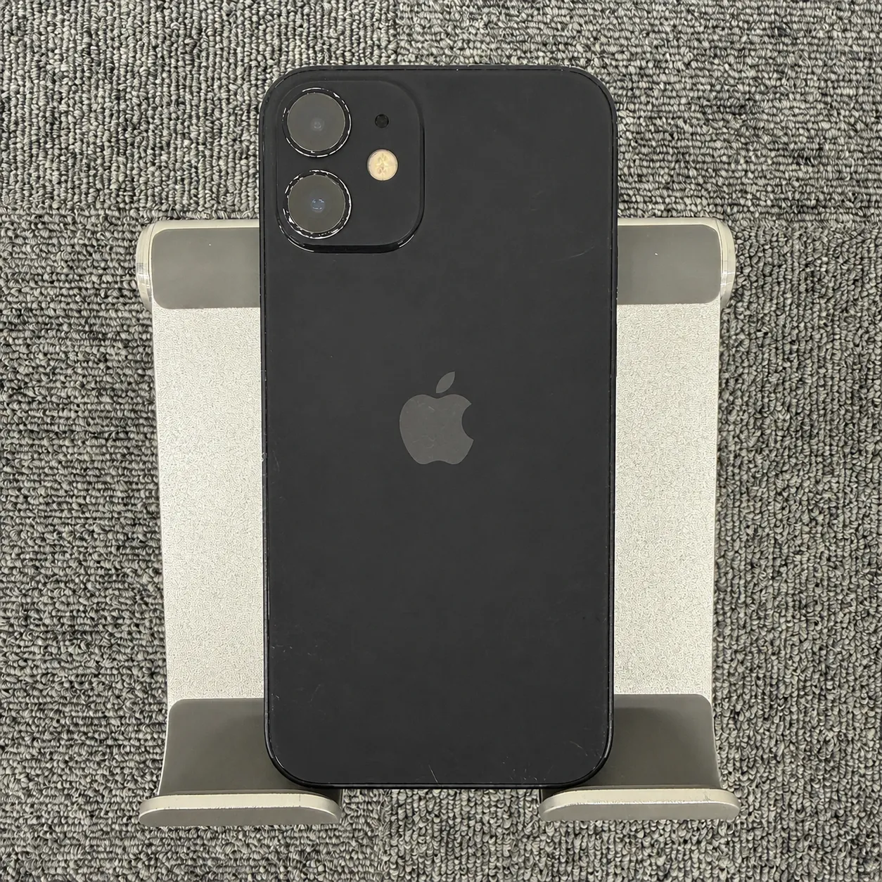 外観にキズ・打痕あり】iPhone12 mini 128GB ブラック SIMフリー