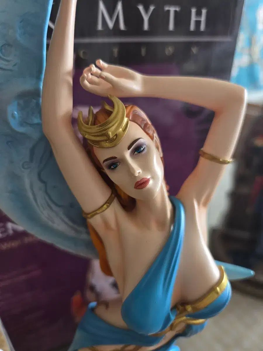 ヤマト Fantasy Figure Gallery - Greek Myth Collection : SELENE by Wei Ho