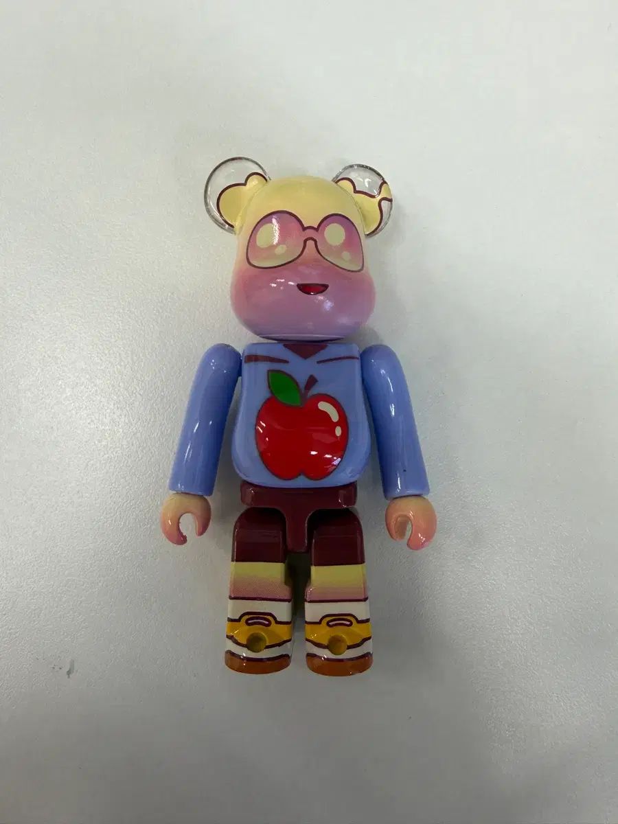 BE@RBRICK(ベアブリック)デザイナー コンサート 5 タン ション ウォダー スプーン (Sean Wotherspoon)