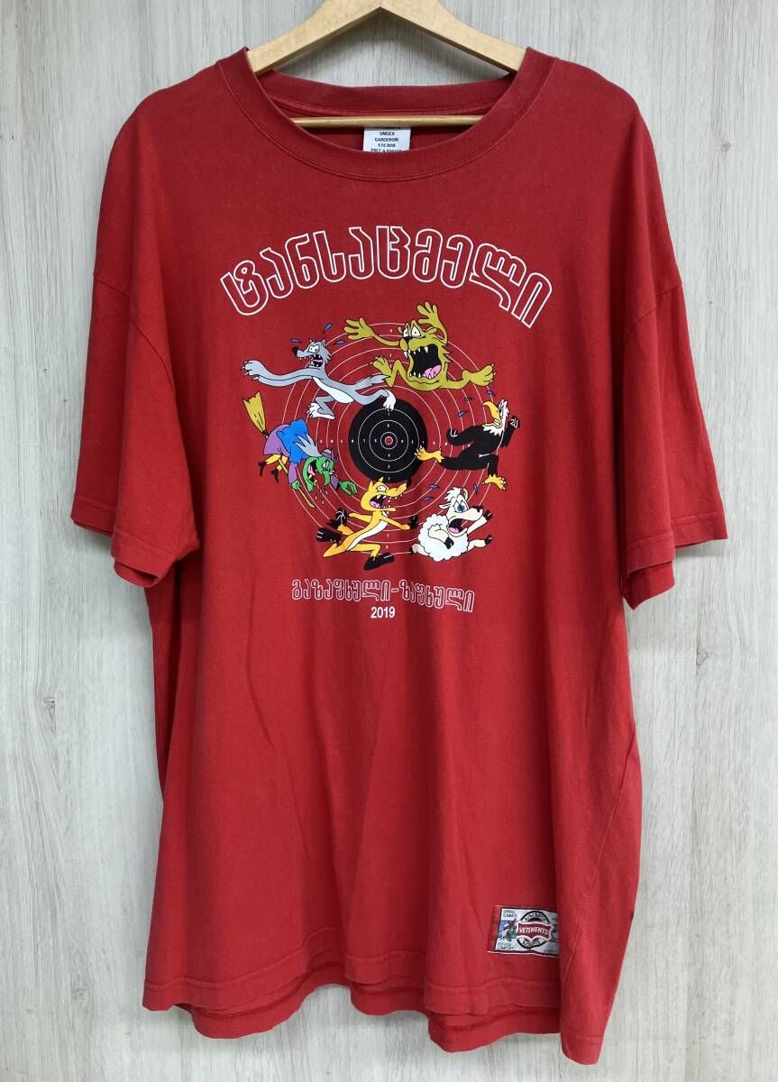 VETEMENTS ヴェトモン 半袖Tシャツ カートゥーンプリント19ss レッド 赤 メンズ [M] タグ印字掠れ・背面汚れ 16,280円