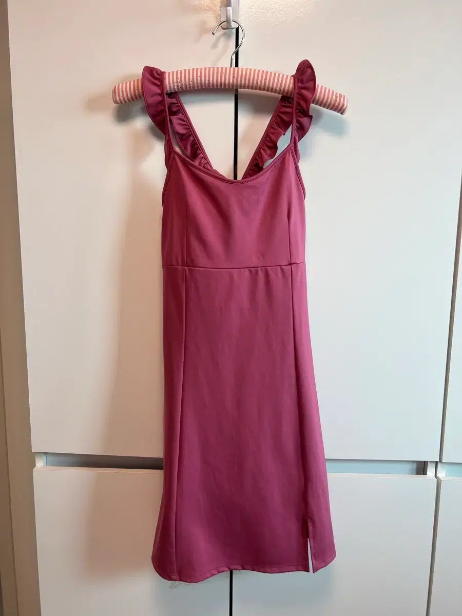 SINCERELY JULES ゴルフ テニス スポーツ ONE PIECE (新品)