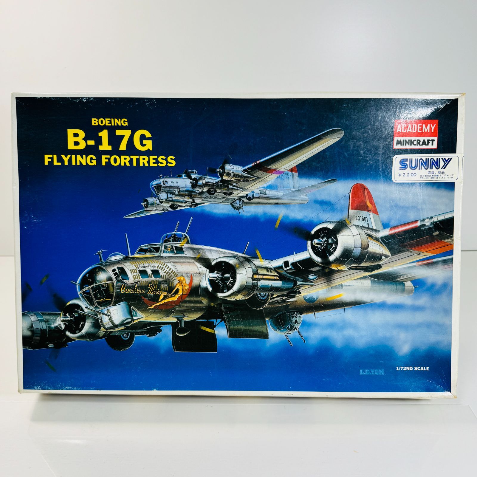 Unassembled ACADEMY ACADEMY 1/72 B-17G Boeing Flying Fortress Plastic Model