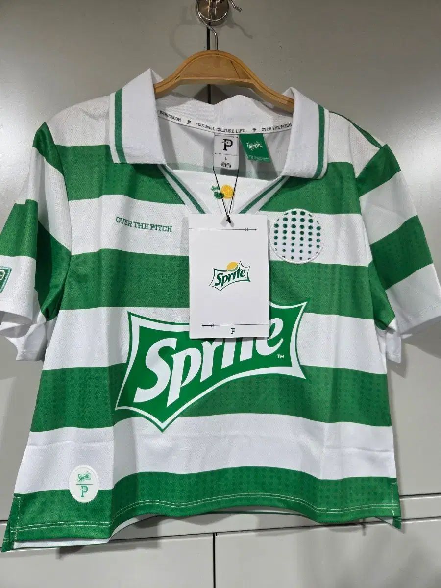 ストライプ OVER THE PITCH ウィメンズ クロップド トップス ジャージ 11,363円