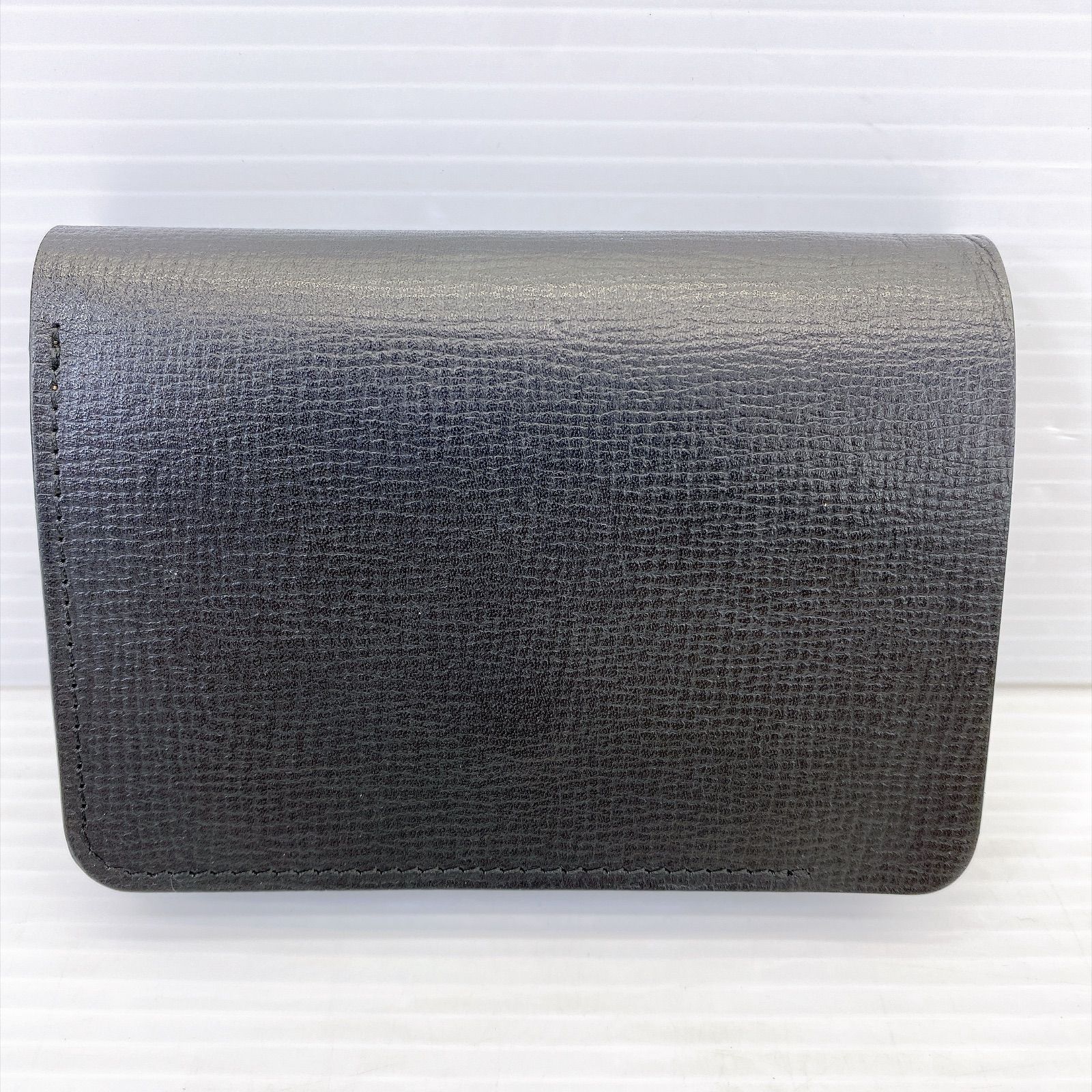 ■forme フォルメ レザーウォレット 二つ折り財布 2009TO-RA2019 ブラック 美品■
