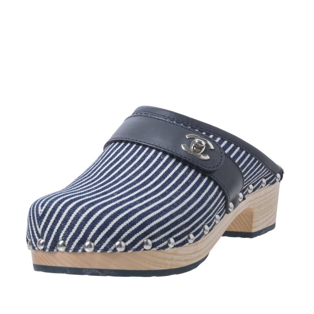 CHANEL キャンバス レザー コンビ ココマークターンロック サボ サンダル 51,900円