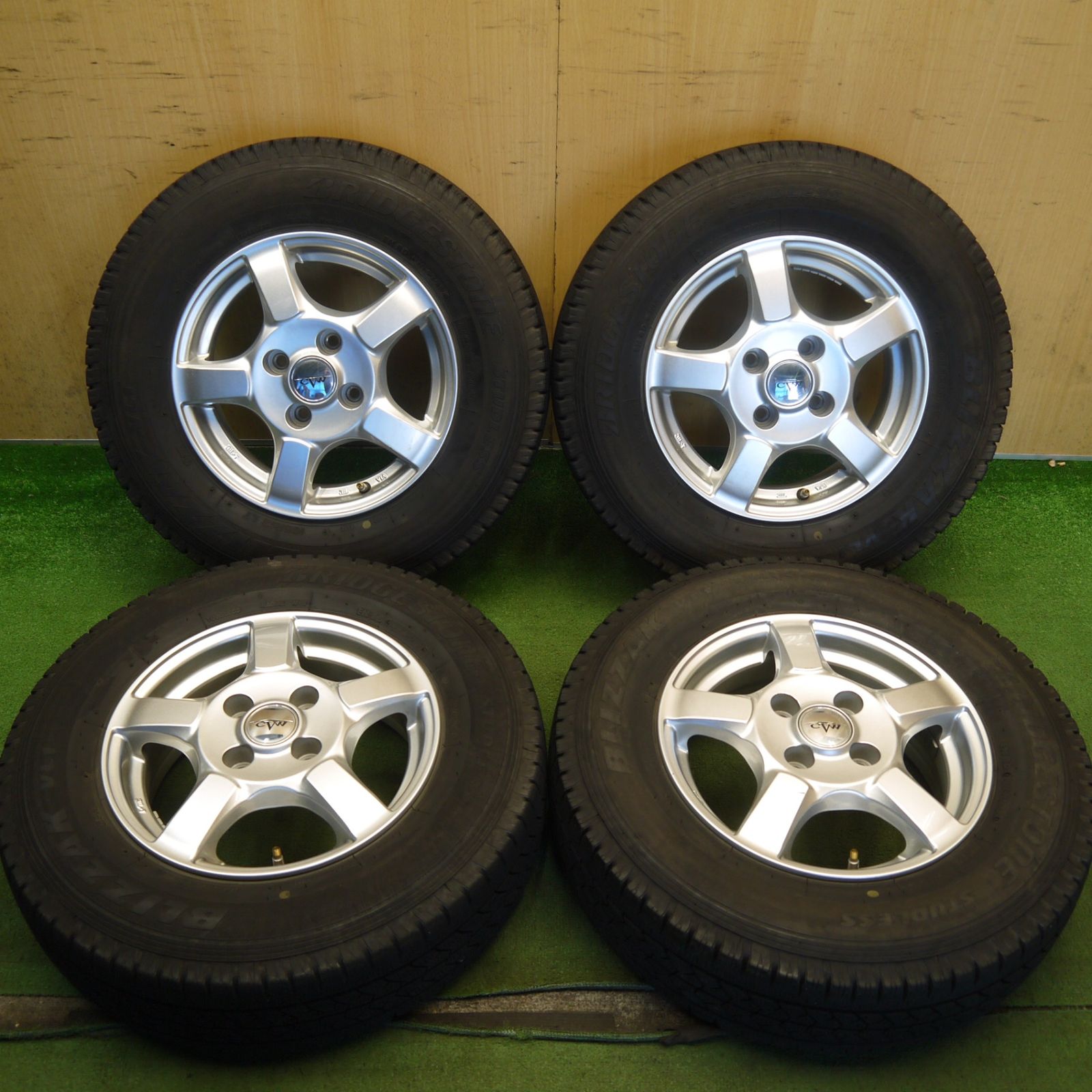 キレイ◎スタッドレス 165R13 6PR ブリヂストン ブリザック VL1 CVW 社外 アルミ 13インチ PCD100/4H◎6072905Hス
