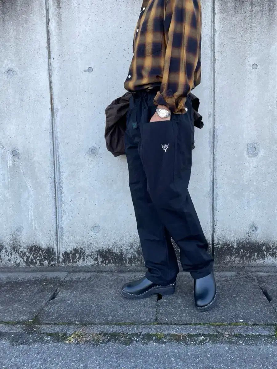 SOUTH2 WEST8 (サウス2 ウエスト8) ベルト付き ナイロン パンツ