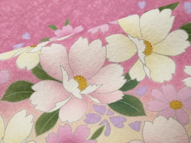 平和屋着物●豪華振袖　舞花文　暈し染め　金彩　銀通し地　正絹　逸品　DABI9448ud