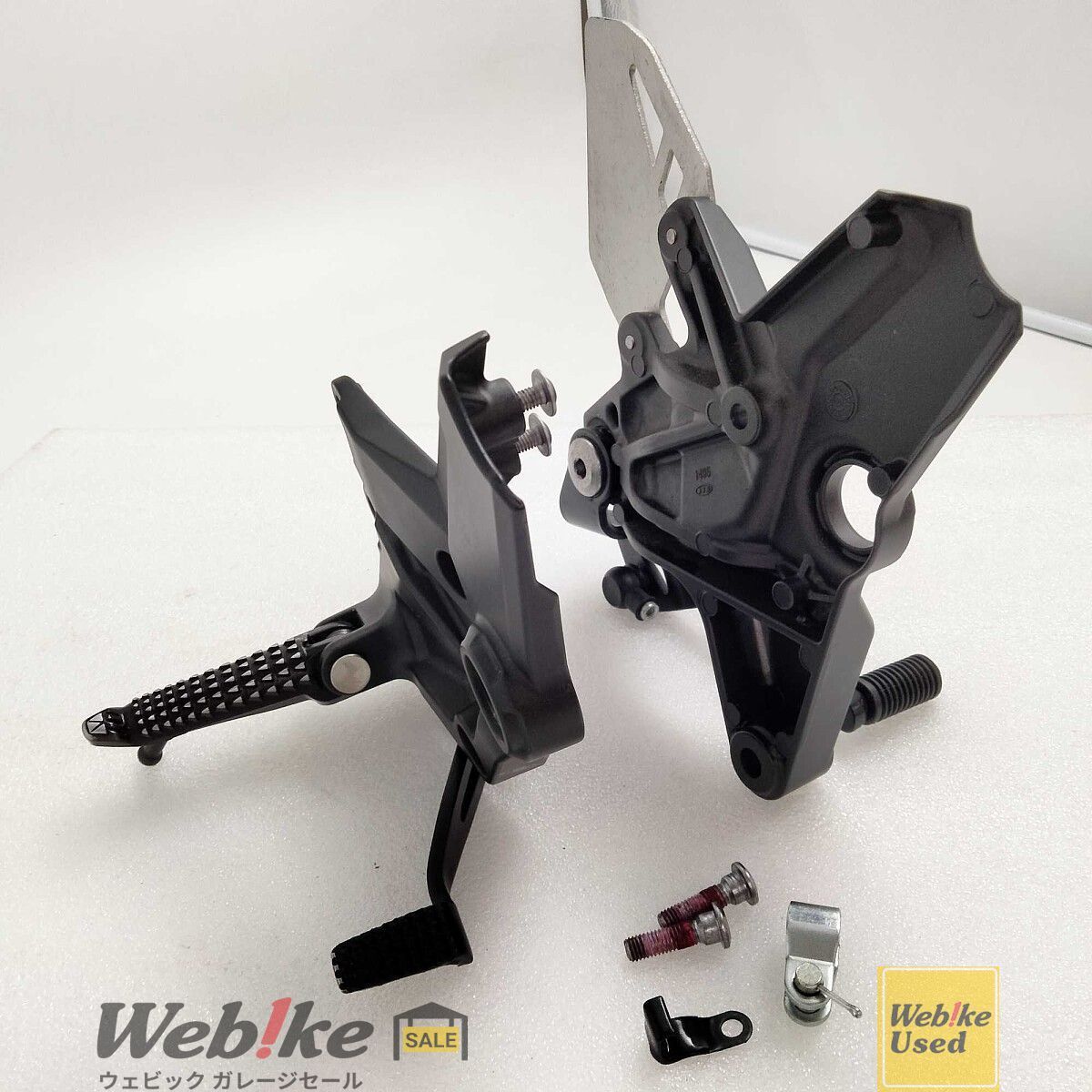 カワサキ純正中古パーツ Z-H2 バックステップ キット 34028-0382 RXBI33246