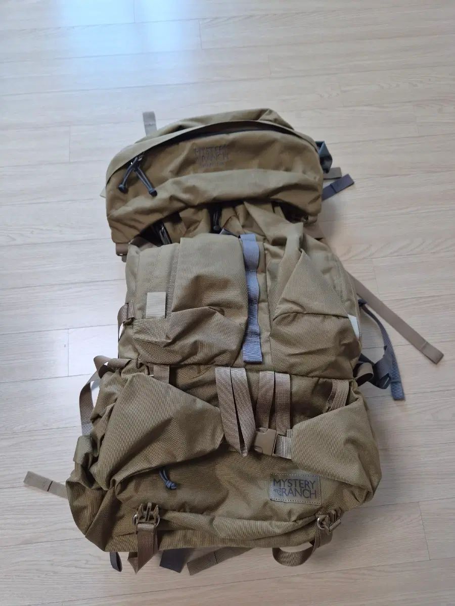 ミステリーランチ テラプレーン 82L 53,123円