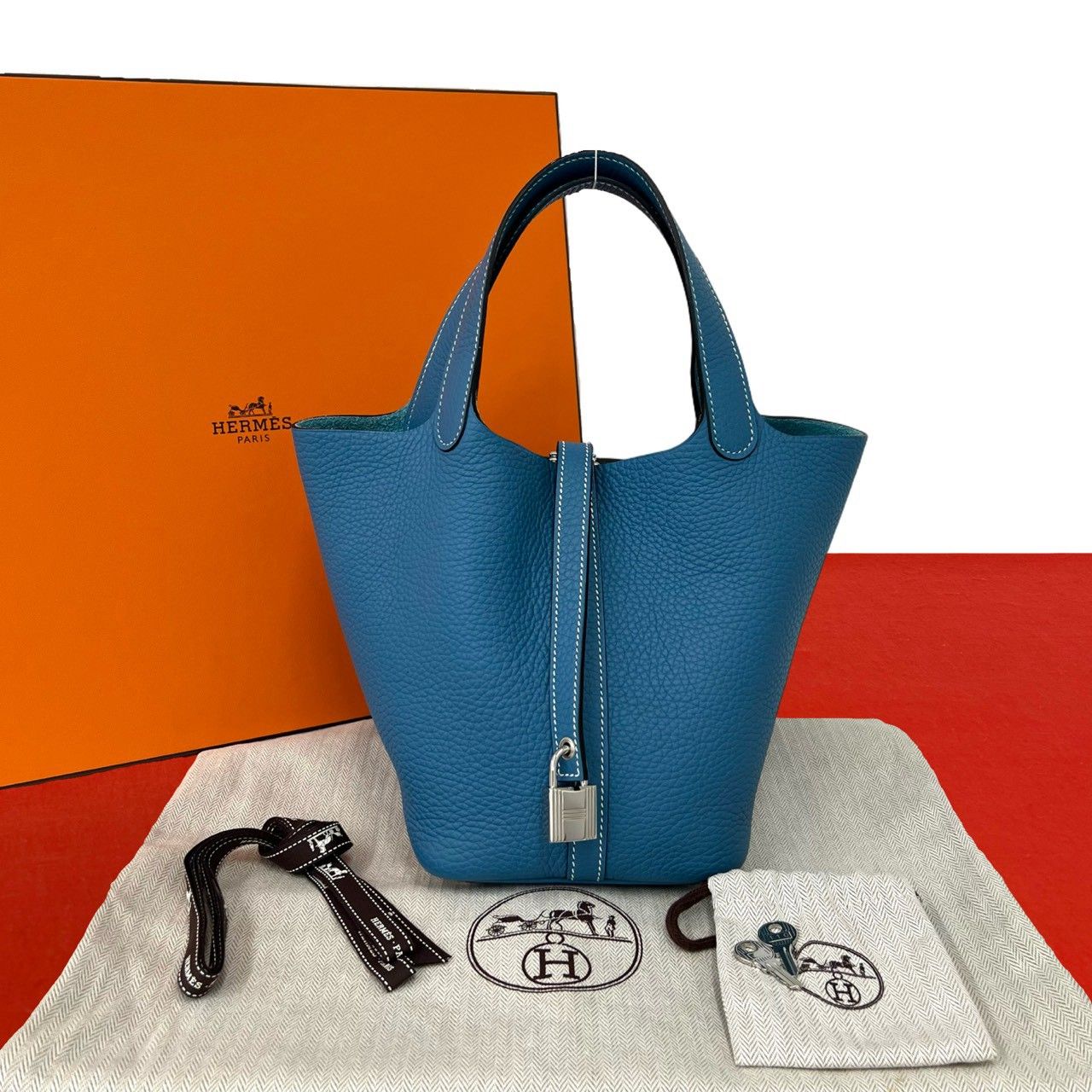 【極美品】ピコタン PM 箱　付属品あり 極 美品 箱 袋 鍵付き T 刻印 HERMES エルメス ピコタンロック PM