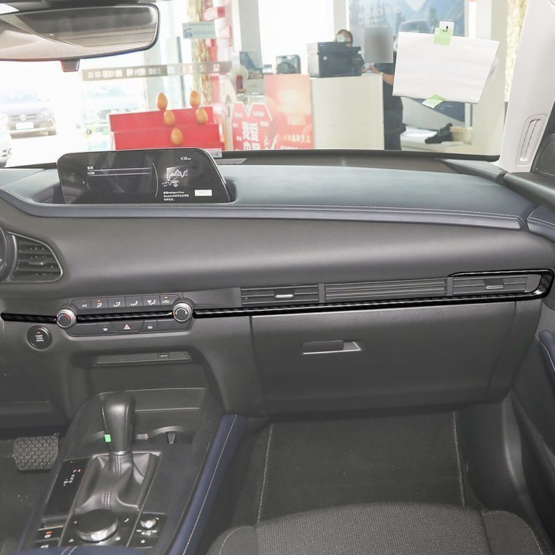【送料無料】マツダ Mazda CX-30 2020～2024年 ダッシュボード センターパネルガーニッシュ 4点セット ABS製 カーボン調 貼り付け式 傷・擦れ防止 内装保護 ドレスアップ