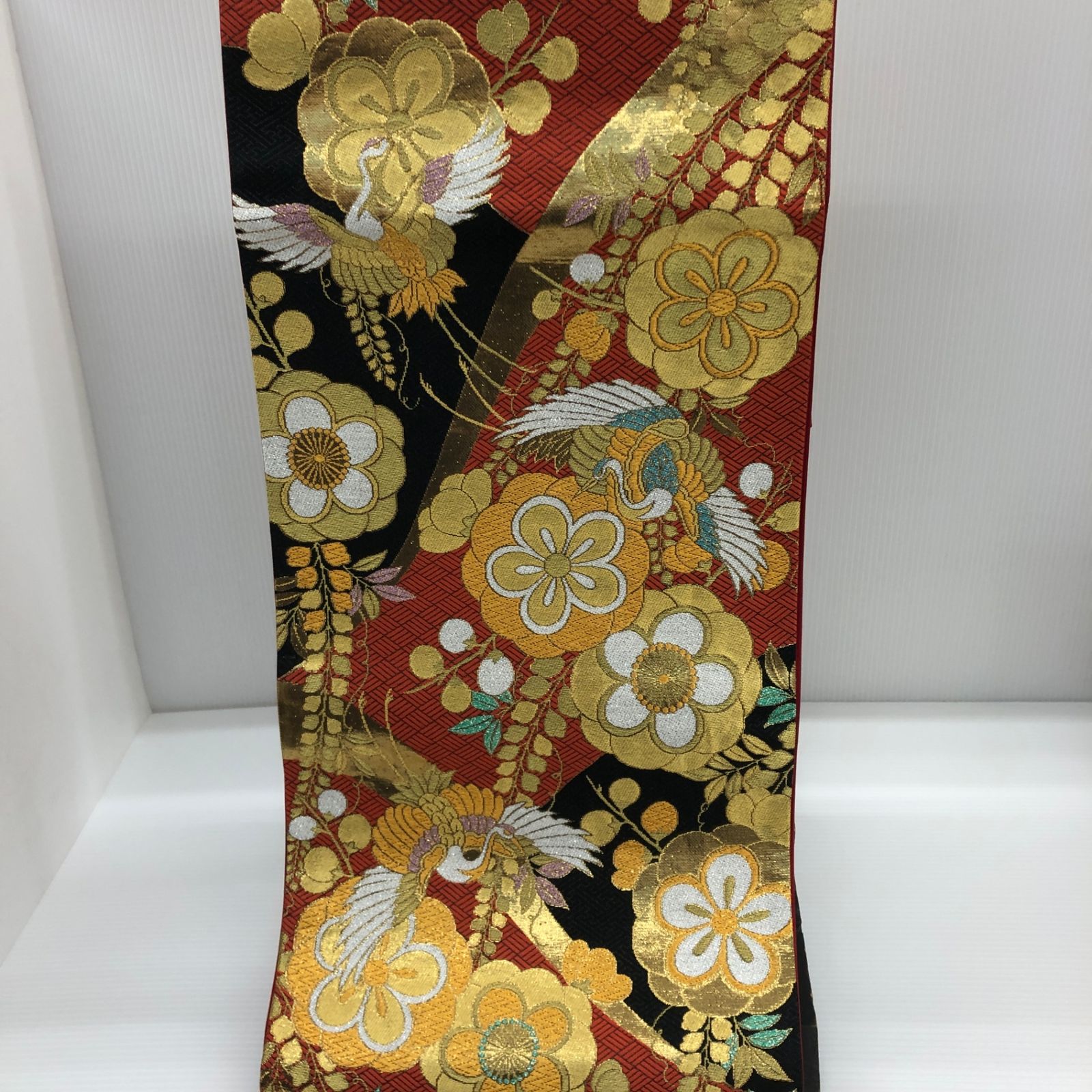 袋帯　逸品　鳥花文　草木　風景画　呉服　和装小物 六通　金糸　刺繡　全長　約４２０㎝　幅　３０．５㎝_255