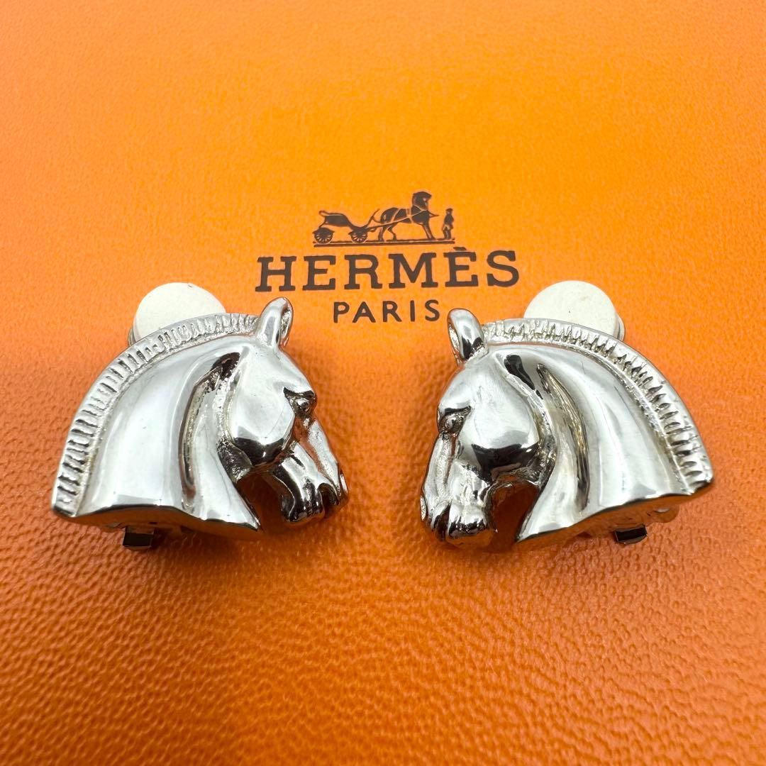 【美品】HERMES エルメス イヤリング ホースモチーフ メタル シルバー 馬