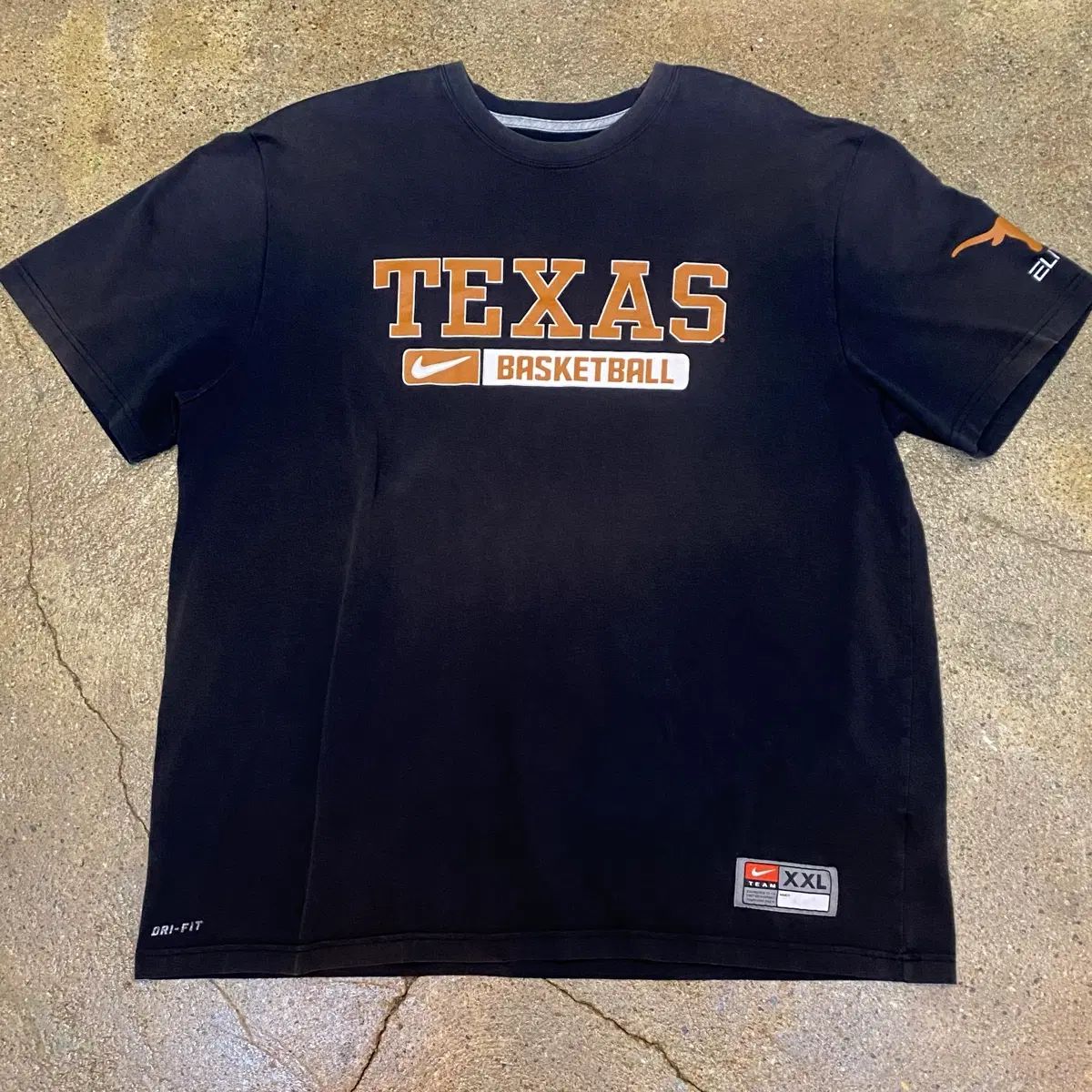 アメリカ ヴィンテージ NIKE テキサス バスケットボール 半袖 Tシャツ