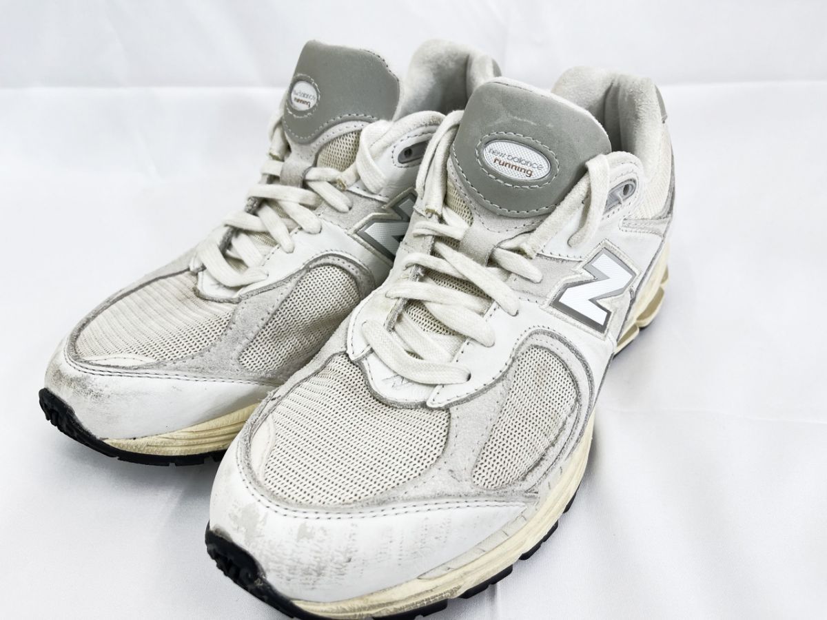 New Balance ニューバランス M2002RIA D レザー メッシュ スエード ローカット スニーカー size24.5/白 ■■◎レディース