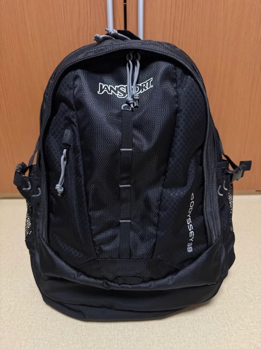 JANSPORT オデッセイ 39 バックパック ブラック