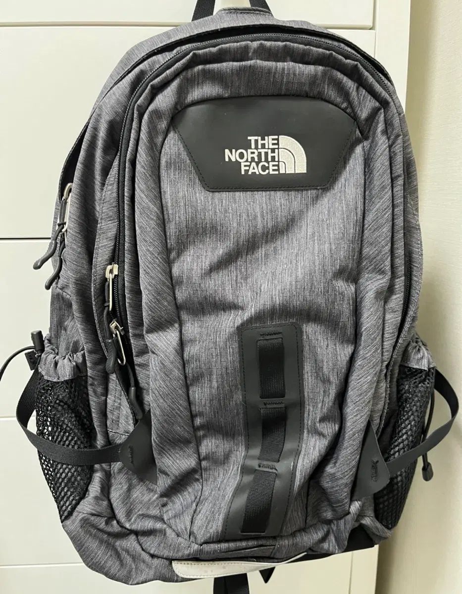THE NORTH FACE ホットショット グレー